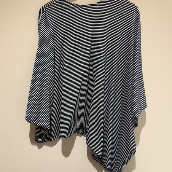 YanaK Tunic - Picture 3 of 3